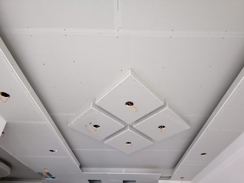 thạch cao quảng ng&atilde;i